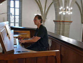 Feierstunde zum Abschluss der Renovierungsarbeiten in St. Crescentius (Foto: Karl-Franz Thiede)